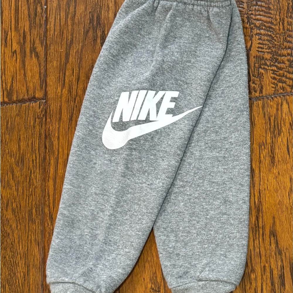 Nike Kids Heather Gray Joggers